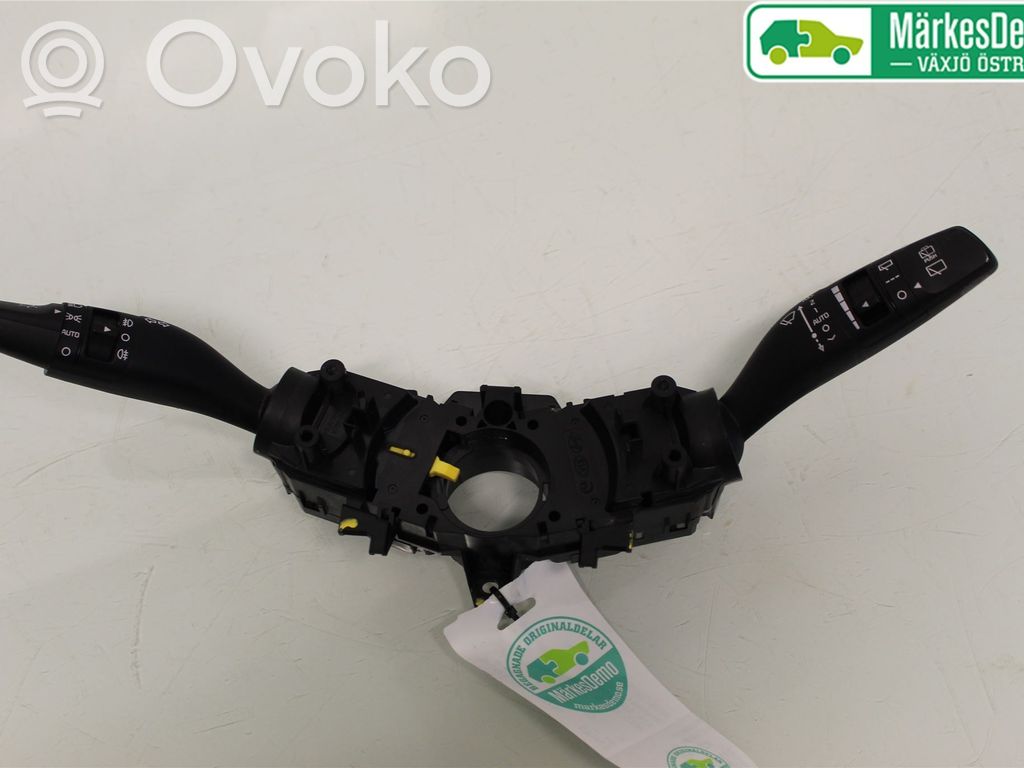 KIA Sorento Interruptor/palanca de limpiador de luz de giro 