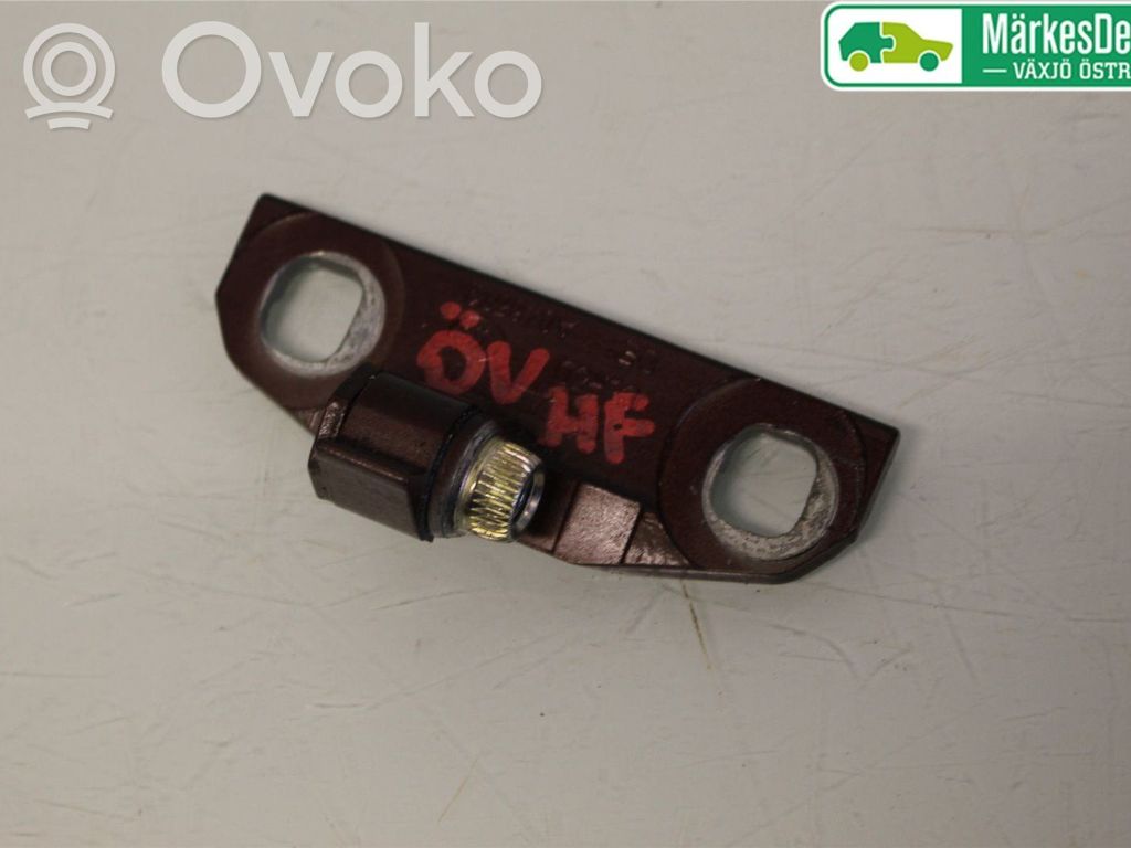 Volvo V60 Front door upper hinge 