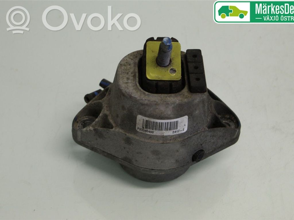 Chevrolet Camaro Engine mounting bracket 