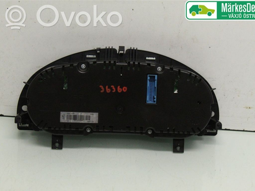 Volkswagen PASSAT B8 Tachimetro (quadro strumenti) 