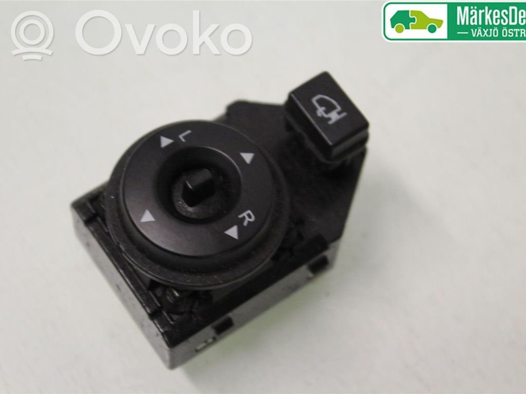 KIA Ceed Wing mirror switch 