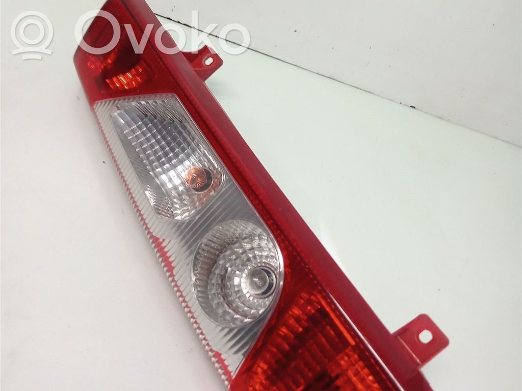 Rear/tail lights   6350AH