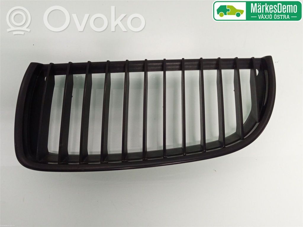 BMW 3 E90 E91 Front bumper lower grill 