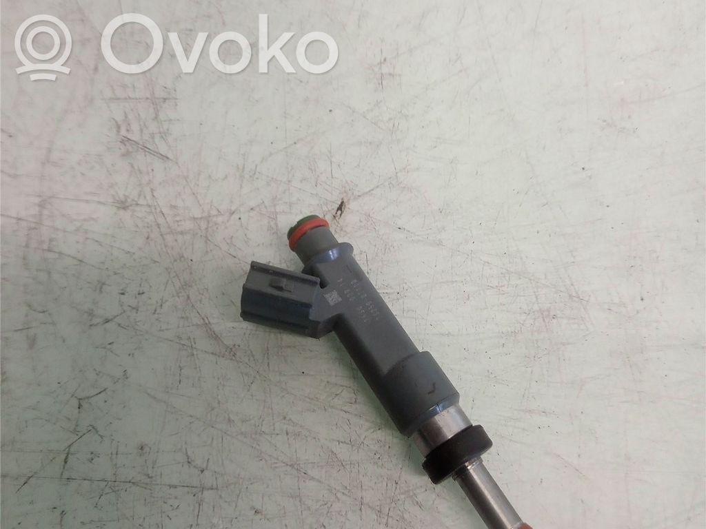 Inyector de combustible   2320909370,263002914,232500T110