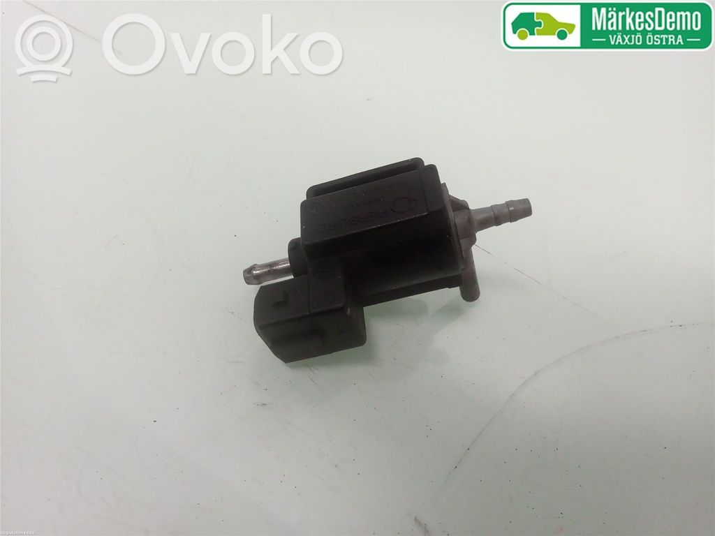 Zawór podciśnienia / Elektrozawór turbiny   LR076235,9X2Q9K378AC,FPLA9S468AD