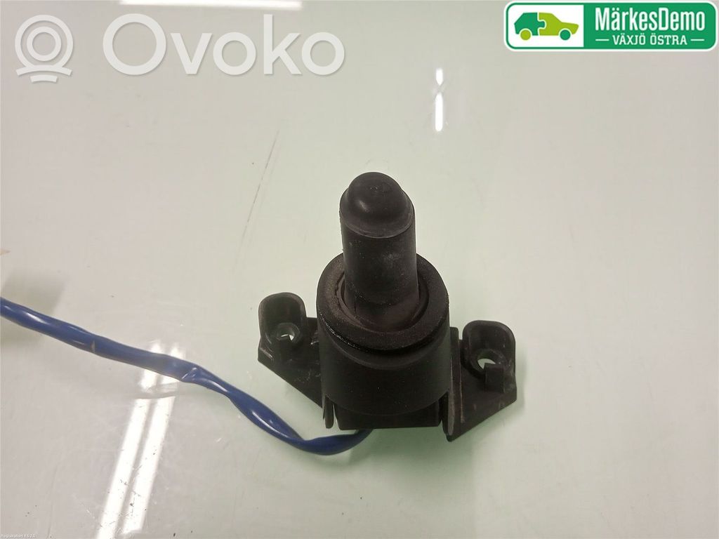 Central locking switch button   BBM2676S0A,BBM2676S0,BBM2676S0