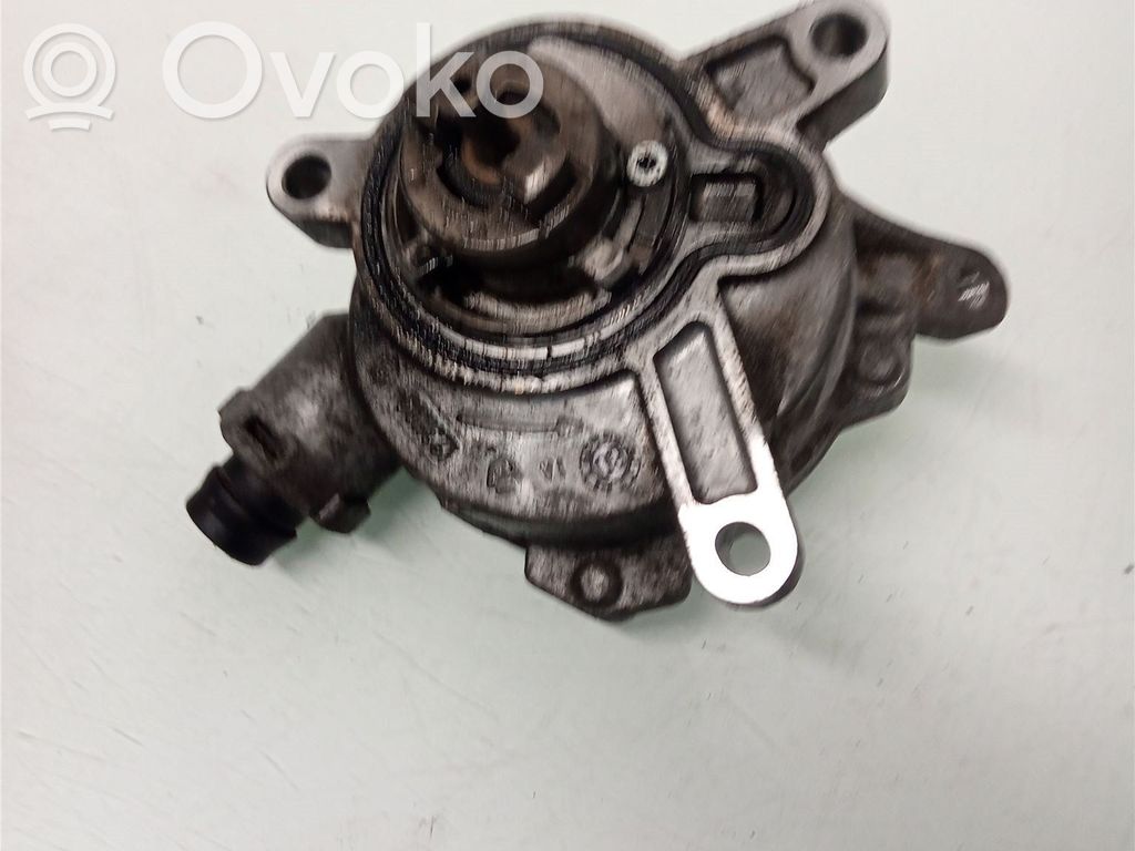 Volvo V70 Bomba de vacío 