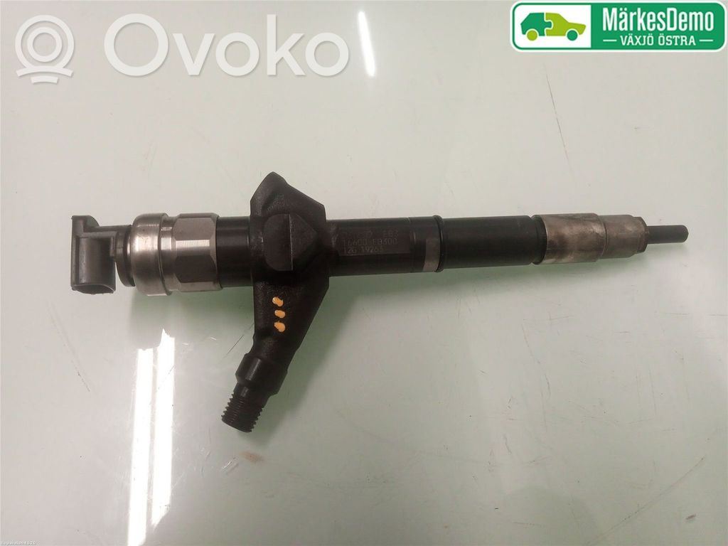 Nissan Navara D40 Inyector de combustible 