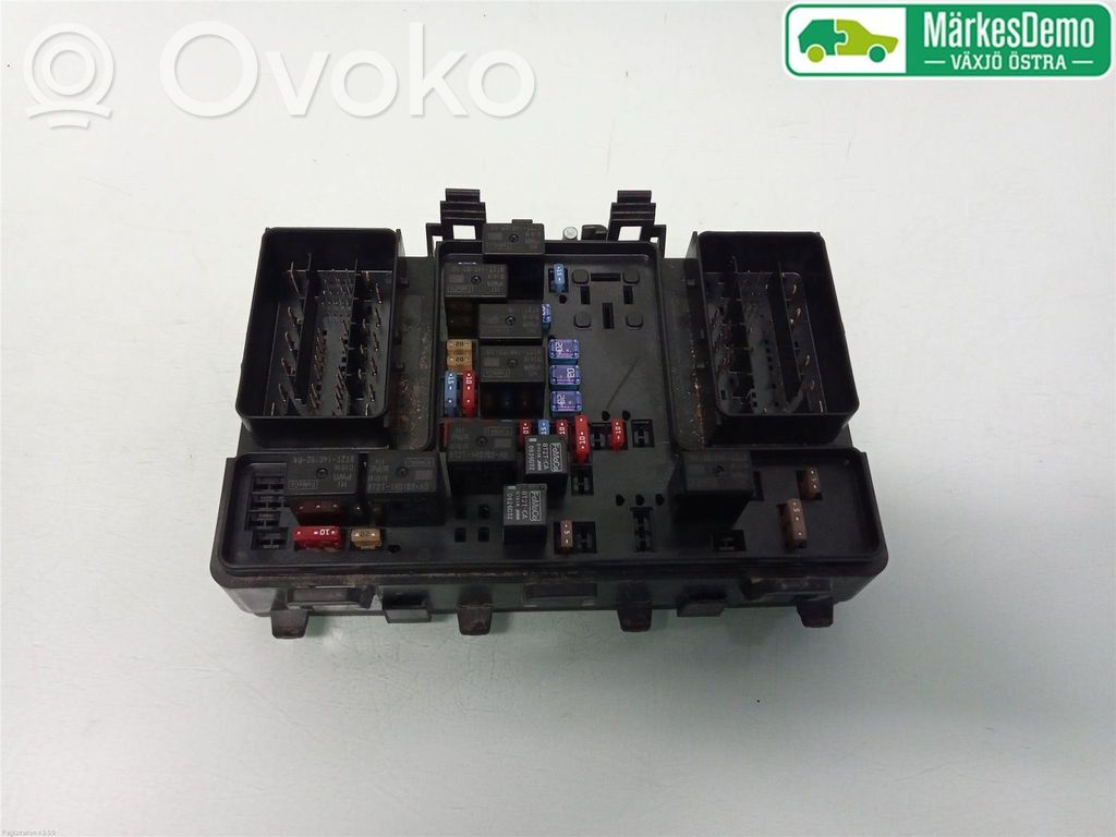 Ford Mondeo MK V Fuse module 