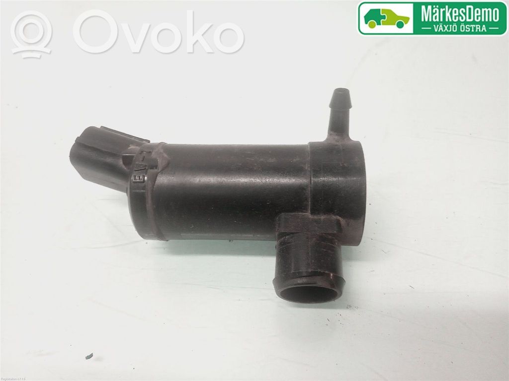 Subaru Impreza III Windscreen/windshield washer pump 