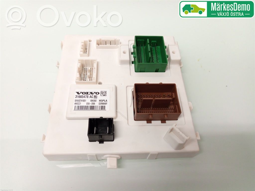 Volvo S90, V90 Sulakemoduuli 