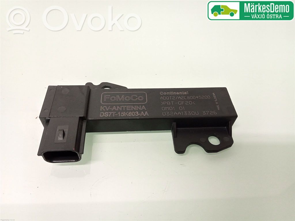 Ford Focus Pystyantennivahvistin 