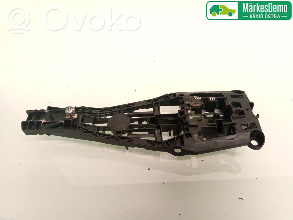 Chevrolet Cruze Manecilla externa puerta delantera 