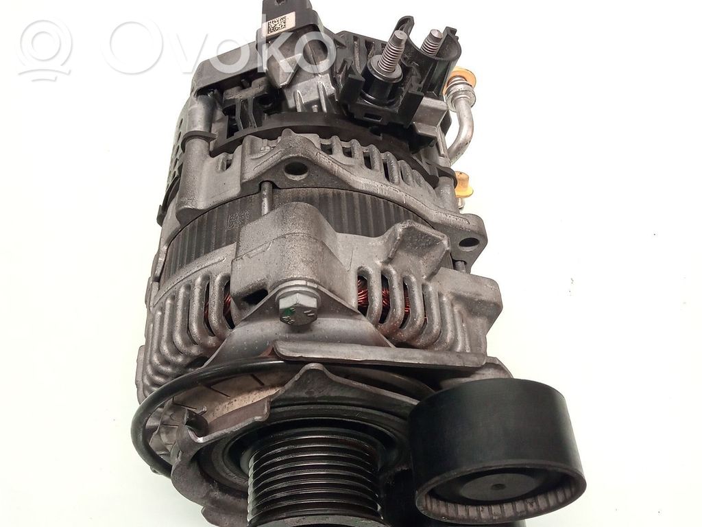 BMW 3 G20 G21 Ģenerators 
