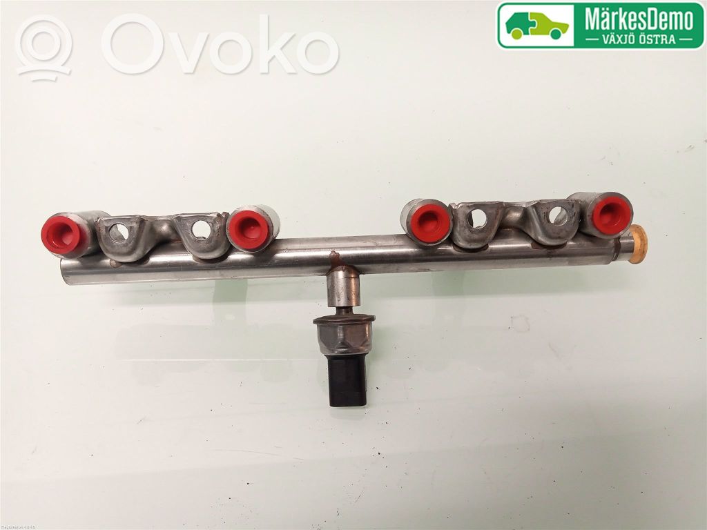 Peugeot 308 Fuel main line pipe 