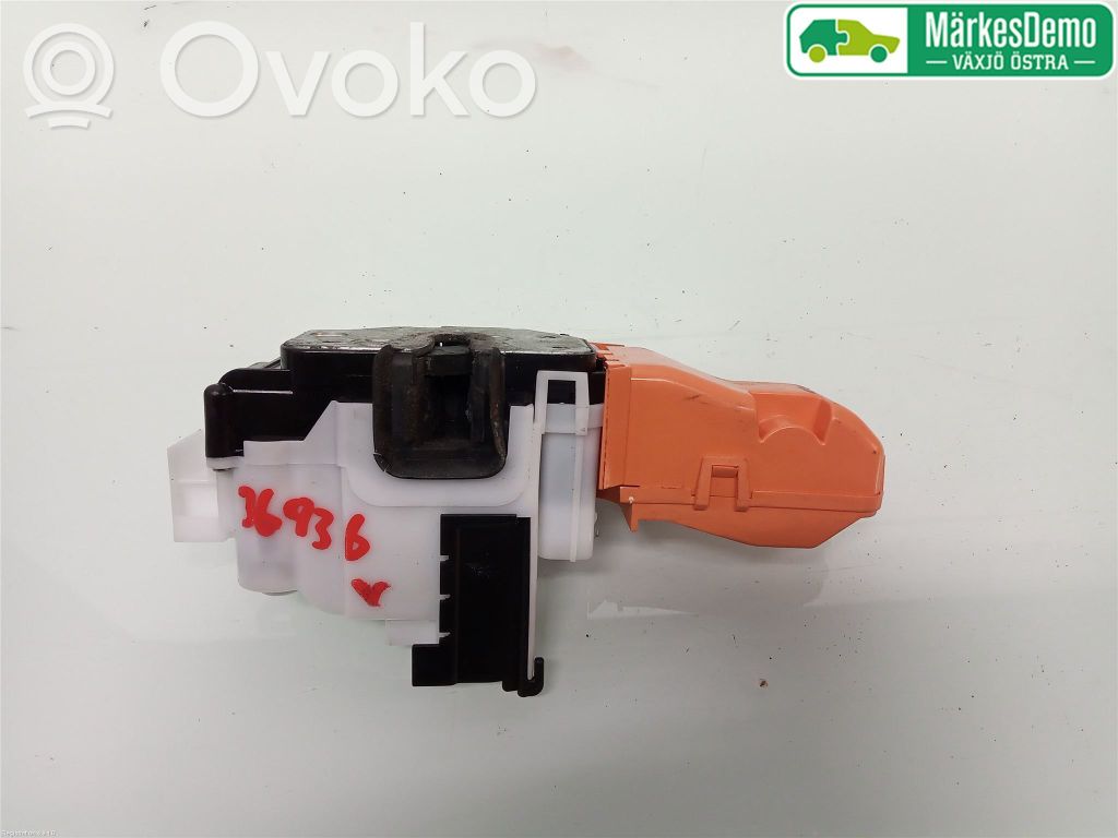 Front door lock   1769262