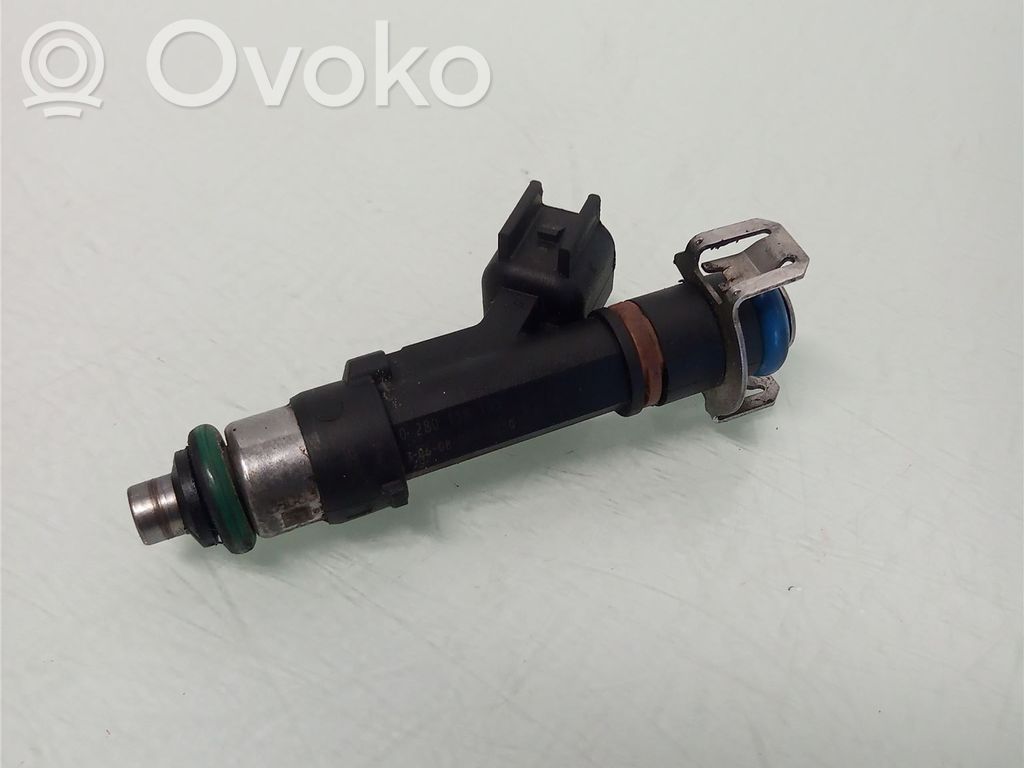 Ford Mondeo MK IV Inyector de combustible 