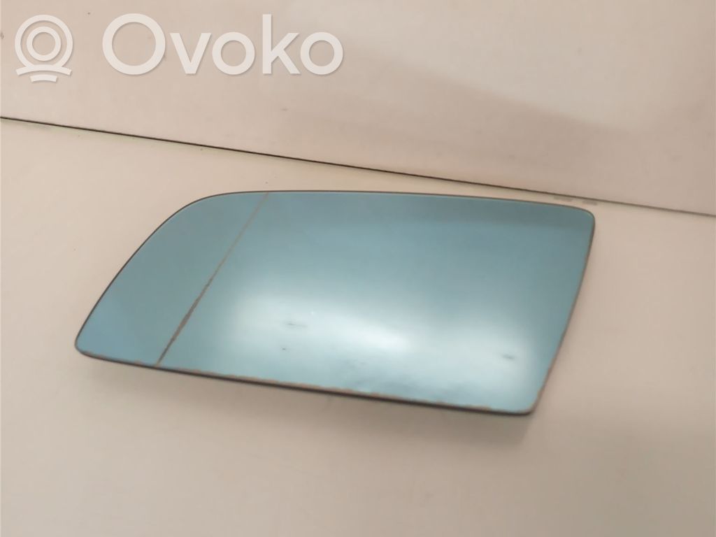 BMW 5 E60 E61 Spoguļa stikls 