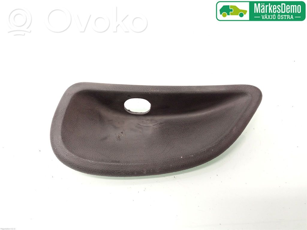 Volvo XC70 Front bumper corner part panel trim 