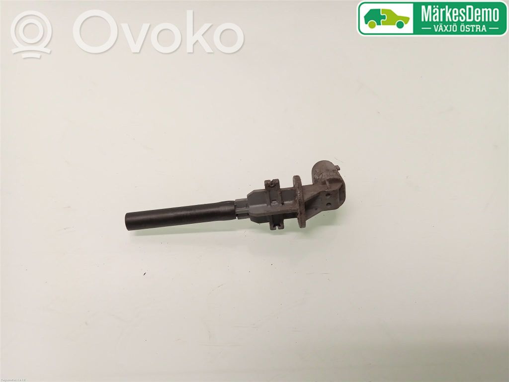 BMW 5 F10 F11 Windshield washer fluid level sensor 