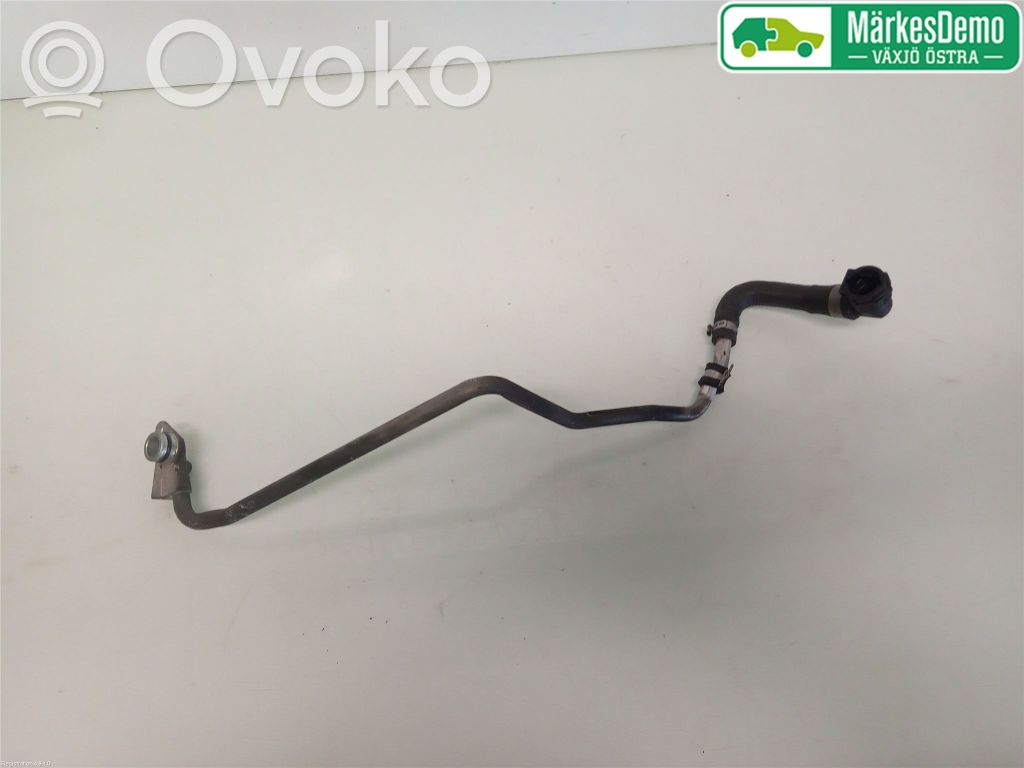 BMW 7 F01 F02 F03 F04 Przewód / Wąż chłodnicy 
