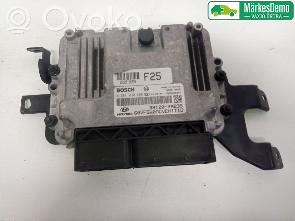 Hyundai i40 Unitate/modul comandă injecție 