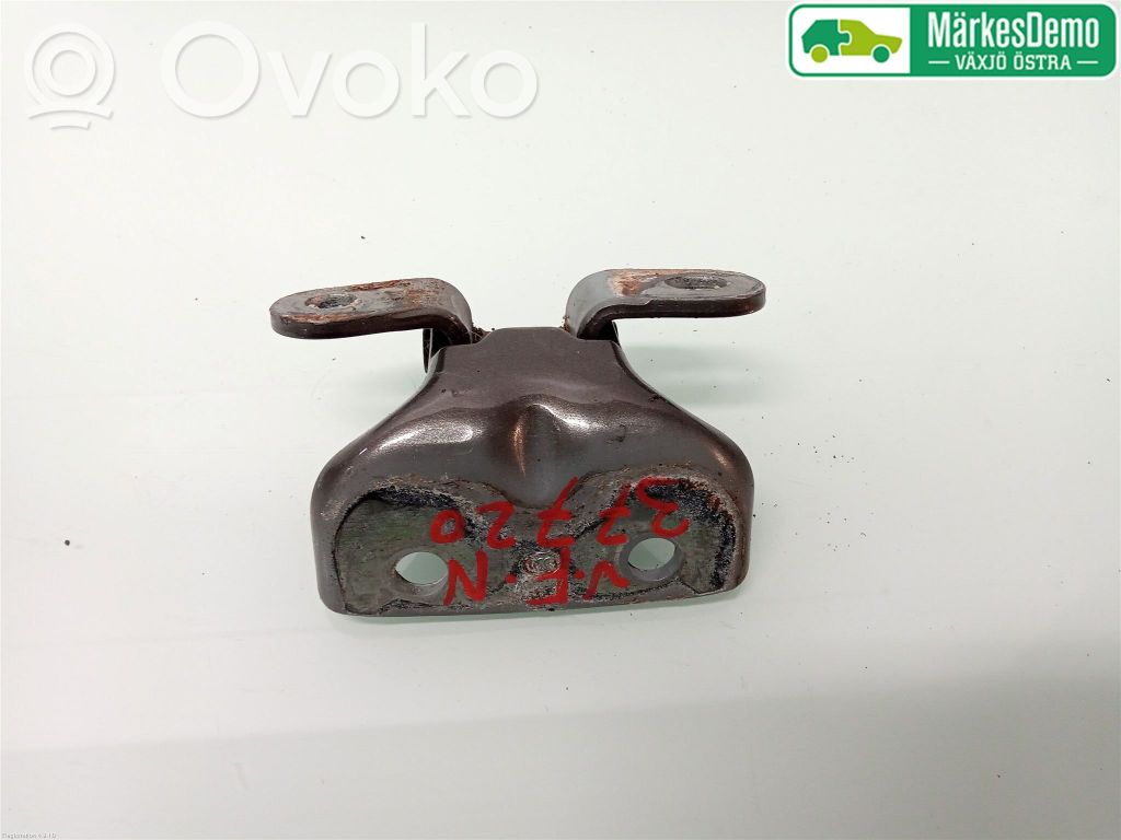 Front door lower hinge   794103K000