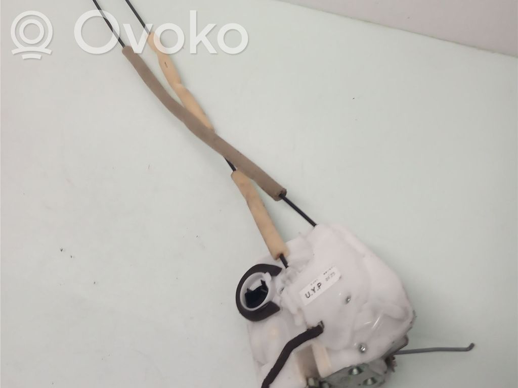 Mazda 2 Front door lock 