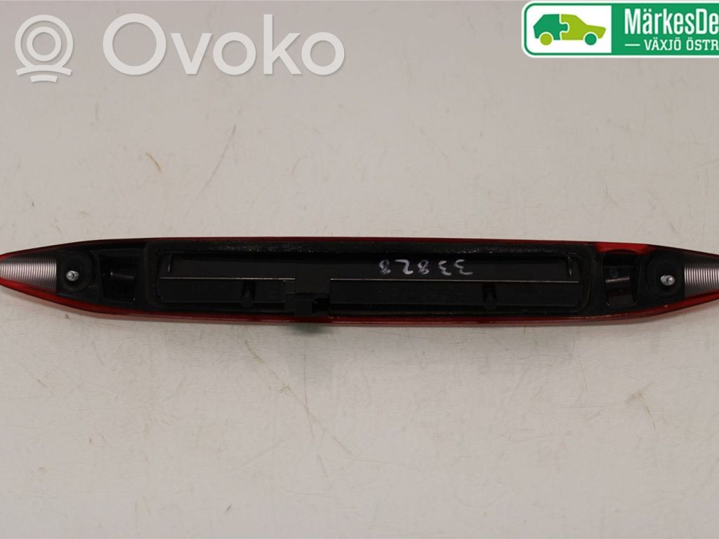 Subaru Impreza IV Third/center stoplight 