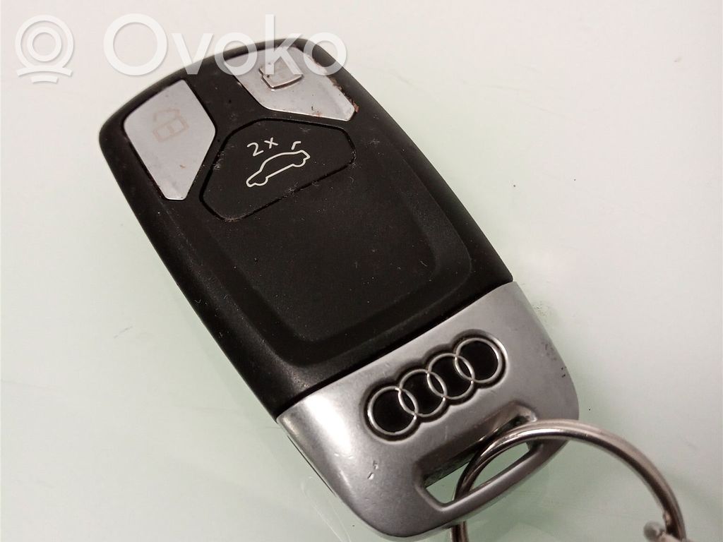 Audi A5 Ignition key/card 