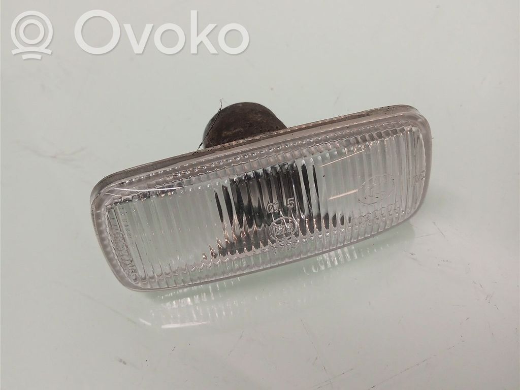 Front fender indicator light   0150703