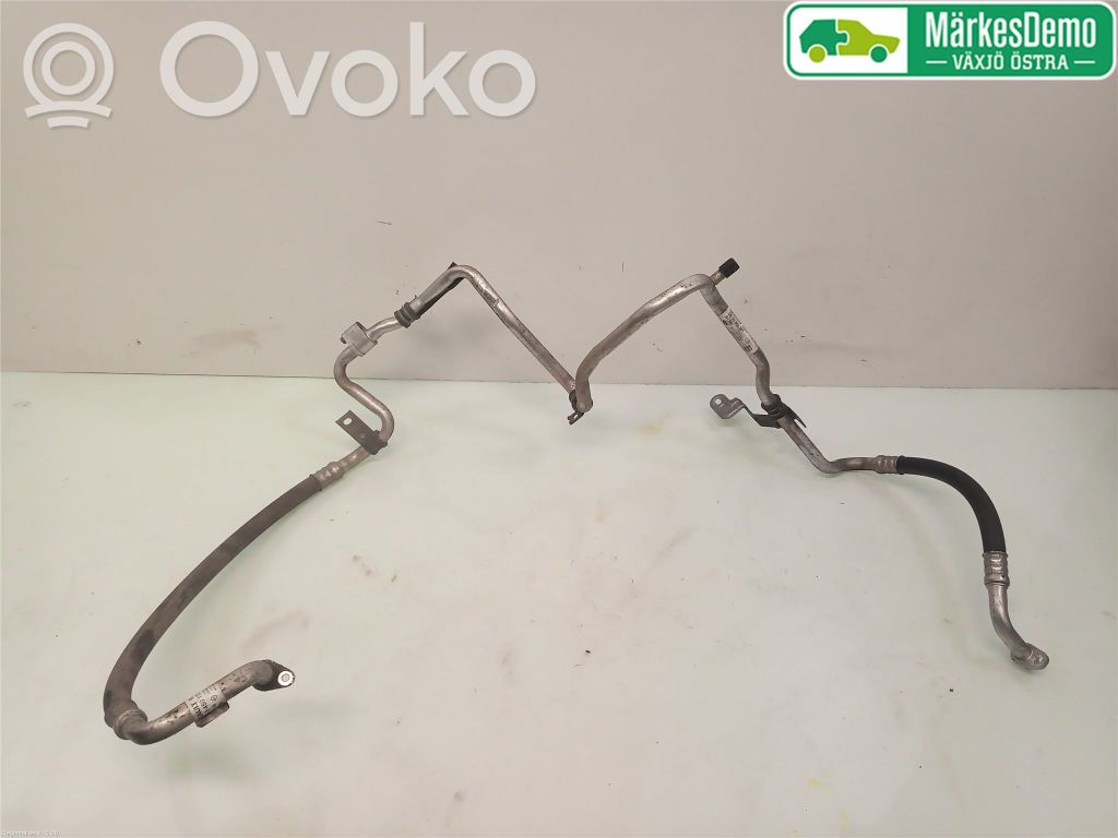 Ilmastointilaitteen putki (A/C)   93459101
