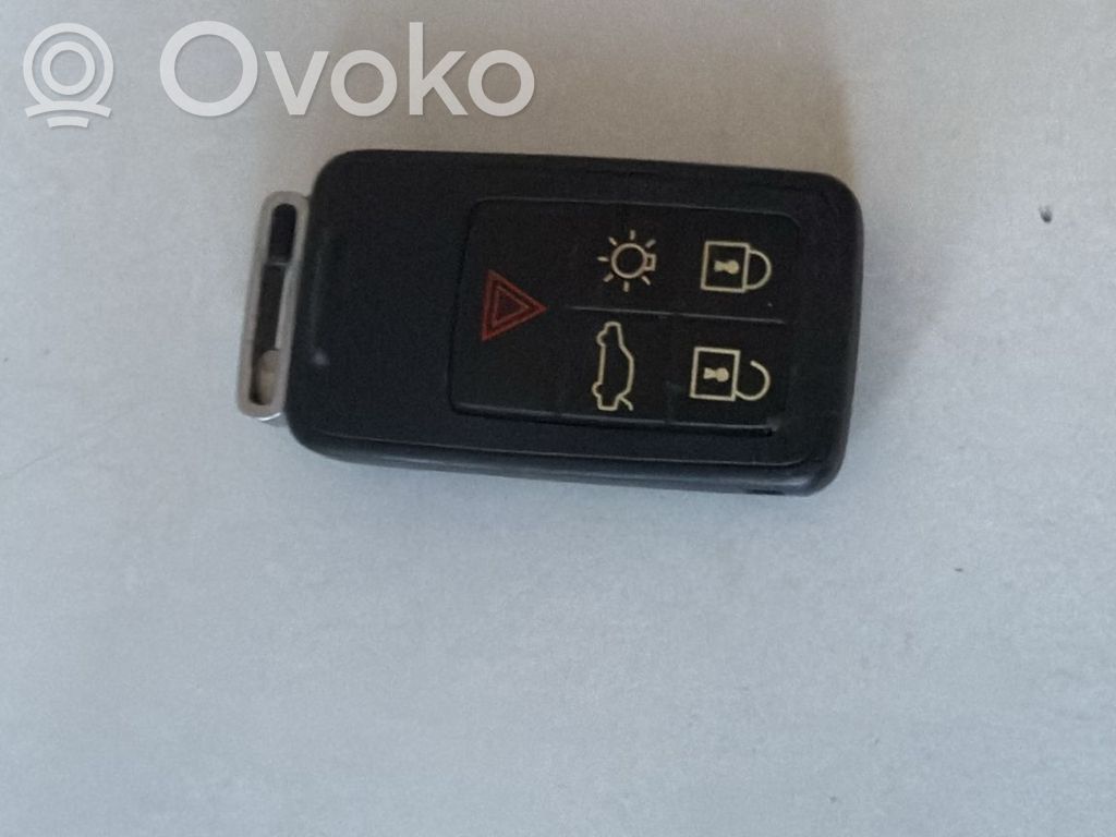 Volvo V70 Virta-avain/kortti 