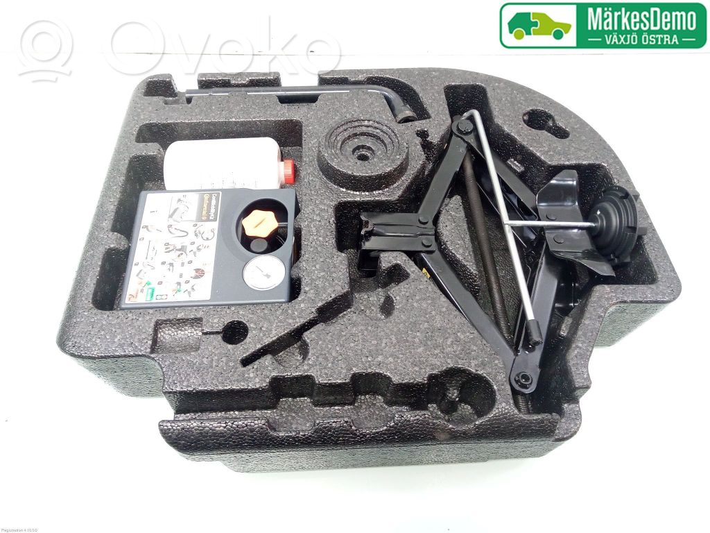 Tool set   31317715,31362445,31381897