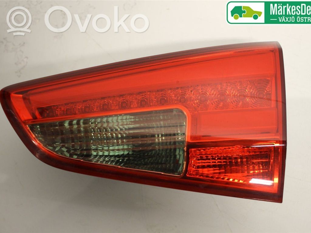 KIA Ceed Tailgate rear/tail lights 