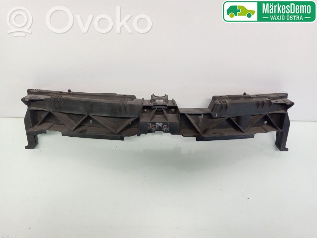 Citroen C3 Picasso Viršutinė dalis radiatorių panelės (televizoriaus) 