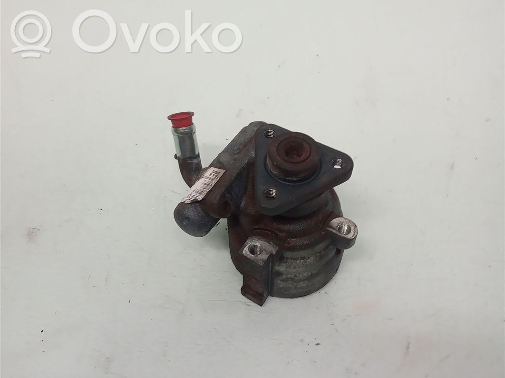 Opel Combo D Ohjaustehostimen pumppu 