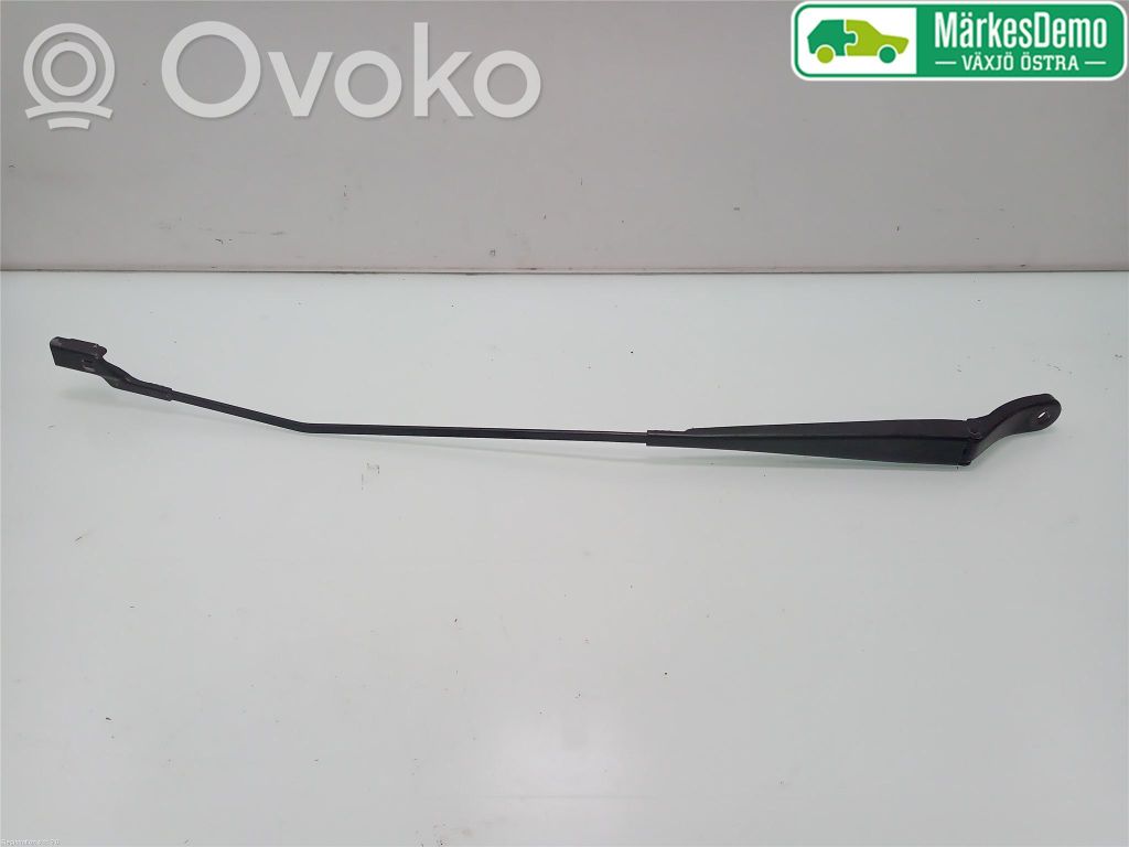 Citroen Berlingo Front wiper blade arm 