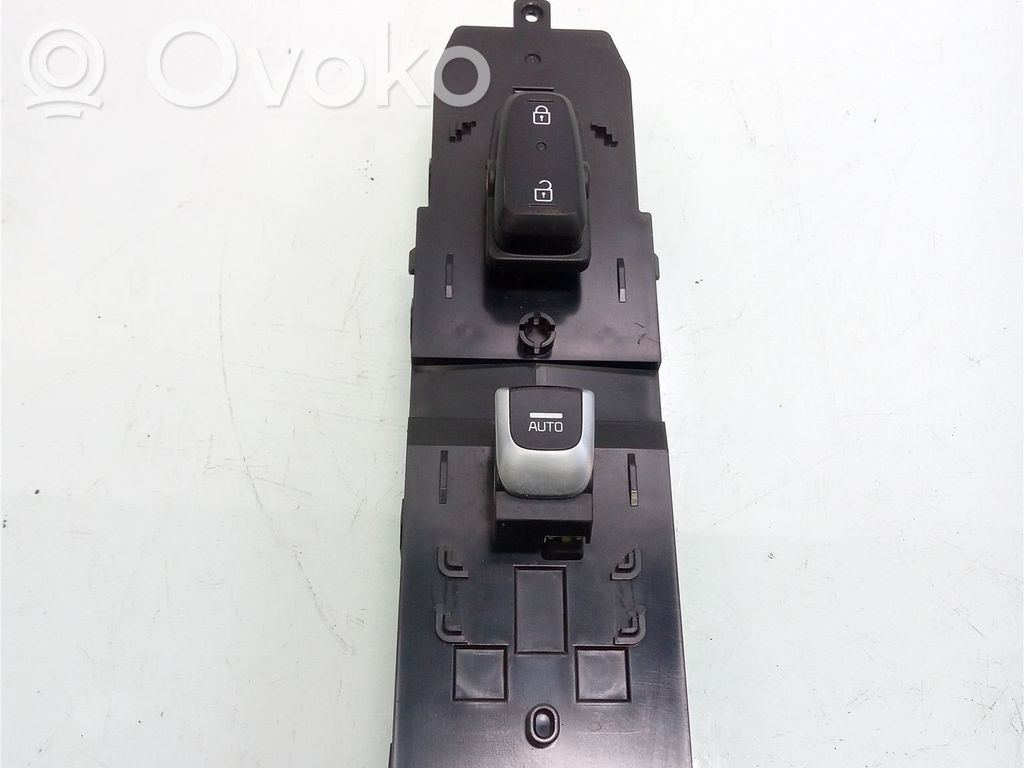 KIA Optima Electric window control switch 
