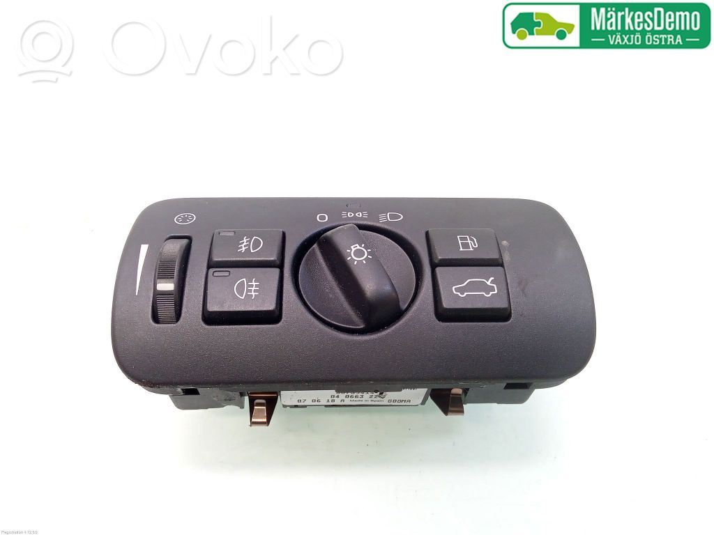 Volvo V70 Light switch 