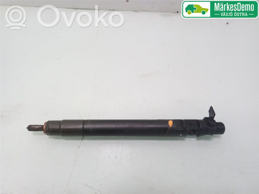 Inyector de combustible   1809626