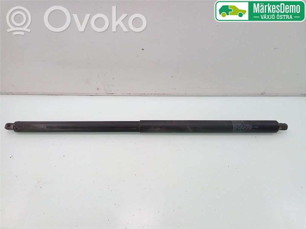 Ford Kuga II Tailgate strut 