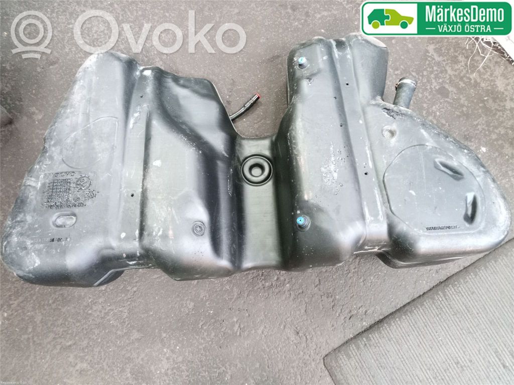 Polttoainesäiliö   31372426