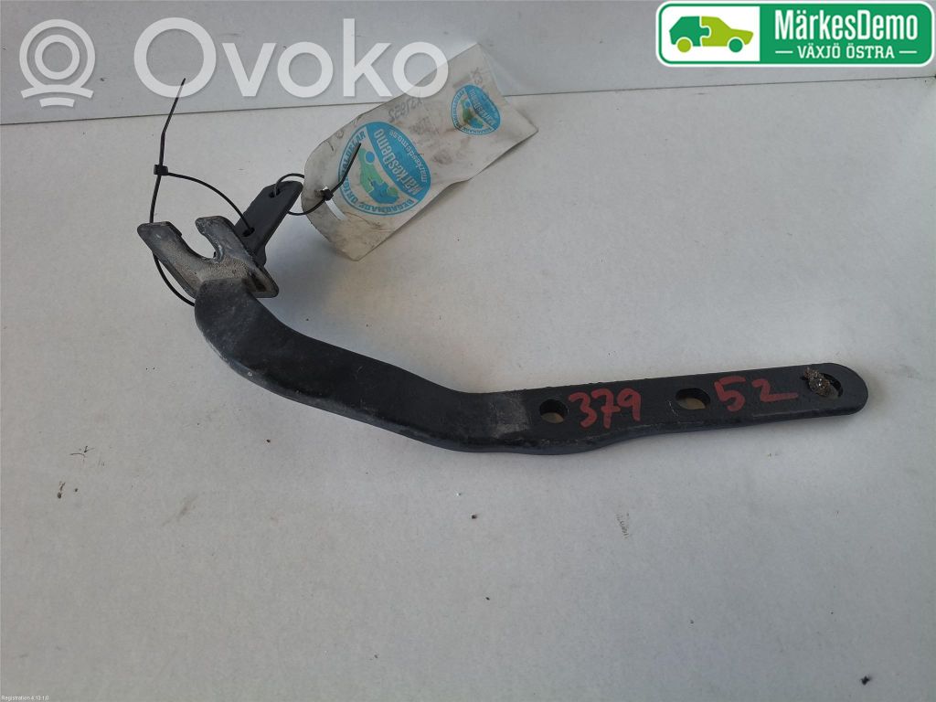 Volvo V70 Tailgate/trunk/boot hinge 