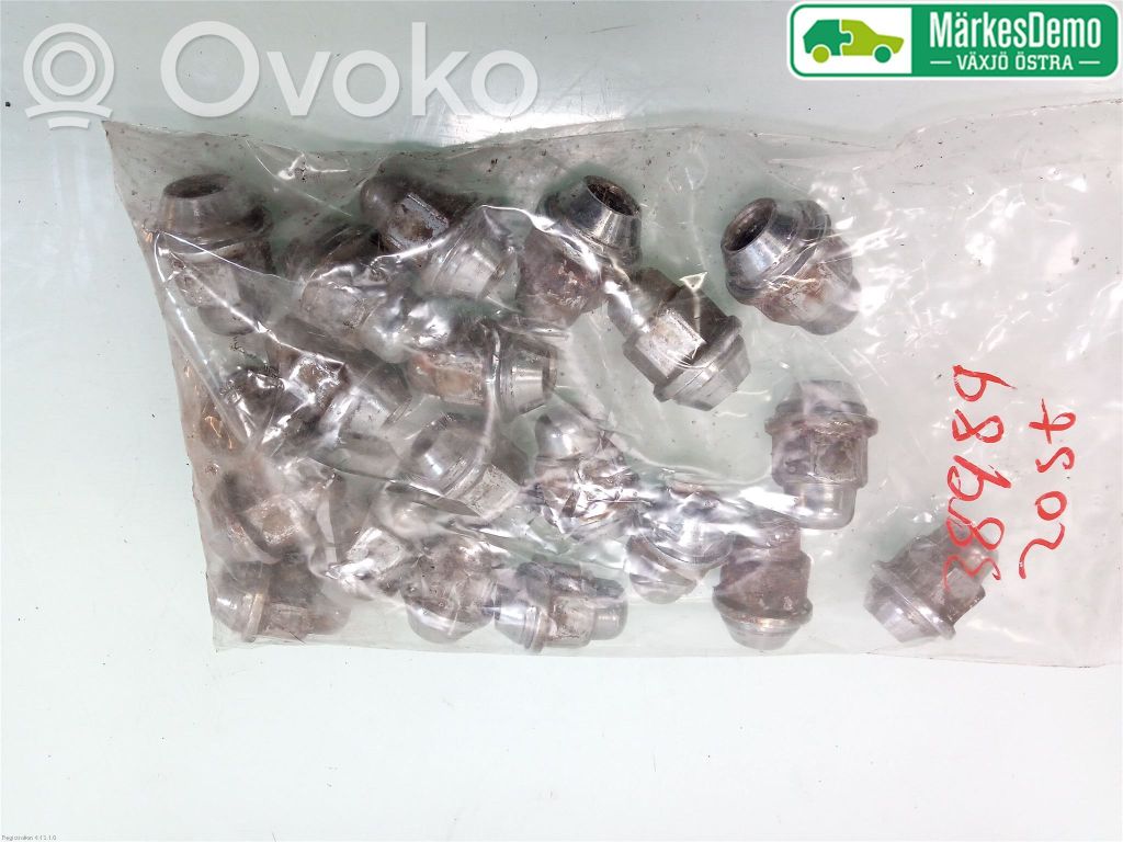Tuercas/tornillos   529503Y000