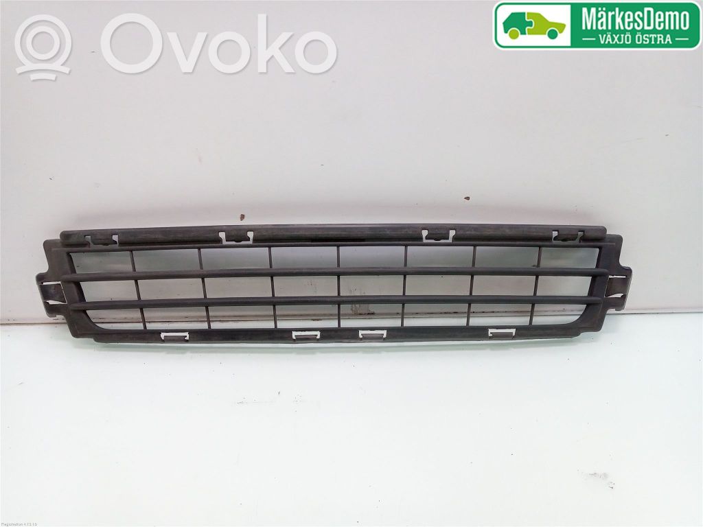 Volvo V50 Grilă inferioară bară față 