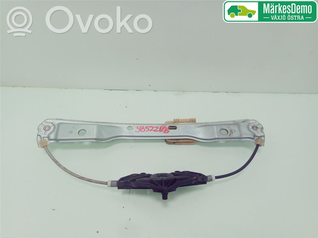 Volvo V60 Mecanismo para subir la puerta delantera sin motor 