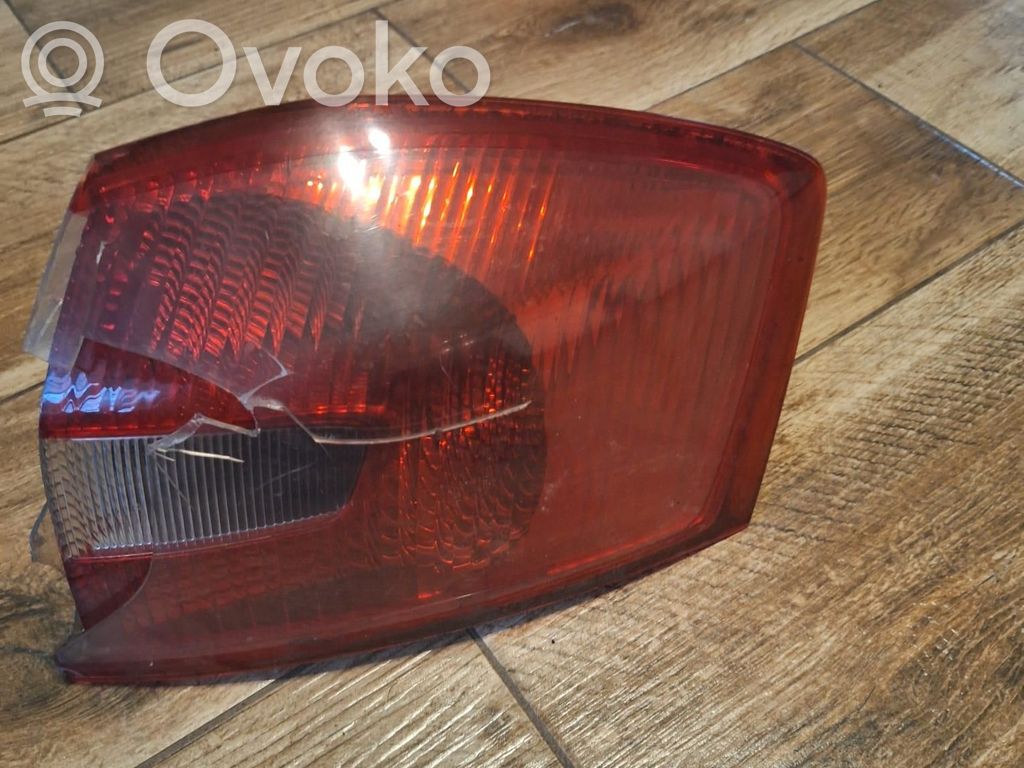 Ford Kuga I Takavalot 