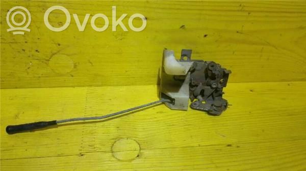 Opel Kadett E Priekšpusē slēdzene 