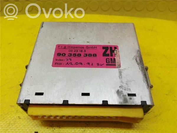 Opel Vectra A Module de contrôle airbag 